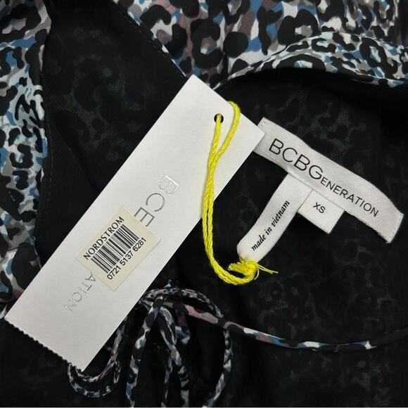 BCBGENERATION Mini Dress Womens Size XS Leopard Print Animal Ruffle Colorful - Picture 8 of 10